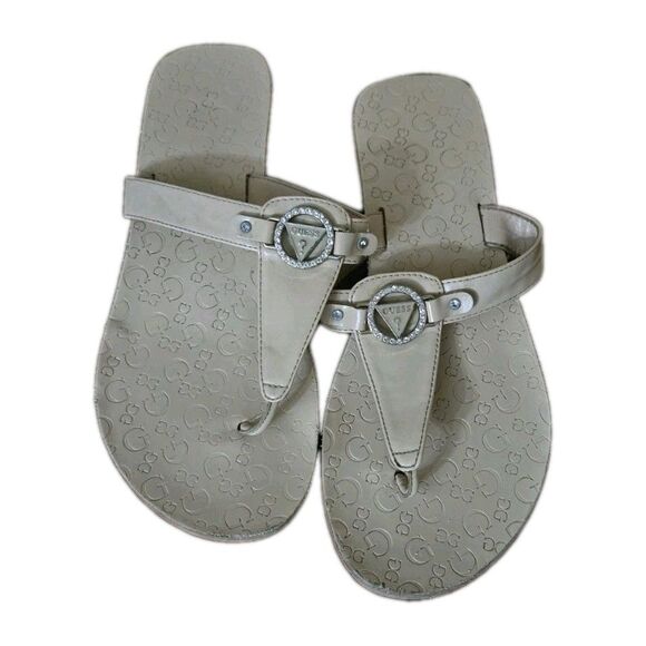 Guess T-Strap Thong Sandals Flip Flops Flats Beige Cream Tan Logos Womens Size 7 - Picture 2 of 10